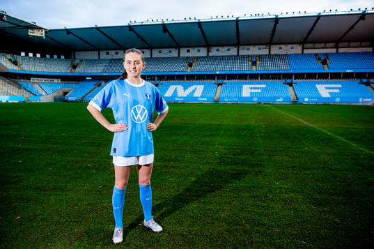 Malmö FF presenterar Matilda Kristell som ny spelare.