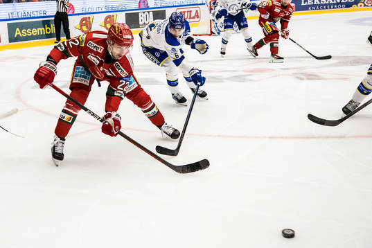MoDos Adam Pettersson och Leksands Alexander Lundqvist