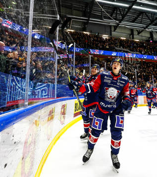 Linköpings Vilmos Gallo jublar