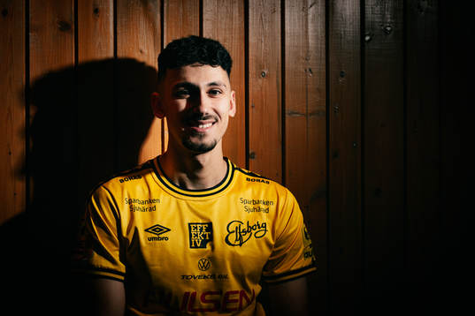 Elfsborgs nyförvärv Dion Krasniqi poserar för fotografering den 27 december 2023 i Borås. 