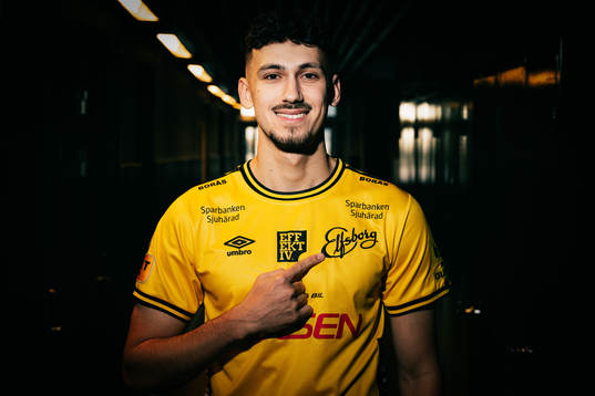 Elfsborgs nyförvärv Dion Krasniqi poserar för fotografering den 27 december 2023 i Borås. 