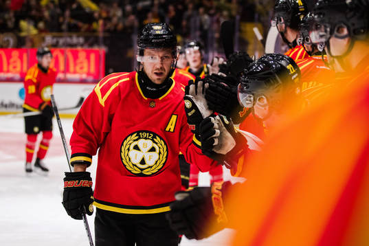 Brynäs Jacob Blomqvist  jublar