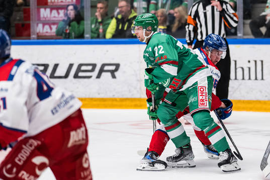 Rögles Daniel Zaar och Oskarshamns Lukas Pilö