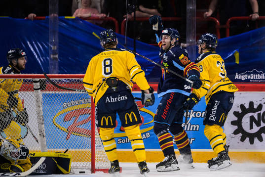 Djurgårdens Wiktor Nilsson jublar