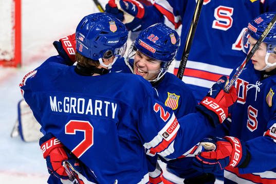 Rutger McGroarty and Isaac Howard of USA celebrates