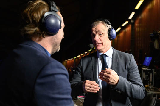 TV-commentators Chris Härenstam and Håkan Loob