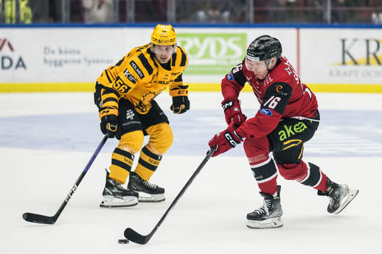 Skellefteås Anton Olsson och Malmö Redhawks Tomi Sallinen