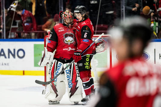 Malmö Redhawks målvakt Daniel Marmenlind och Dominik