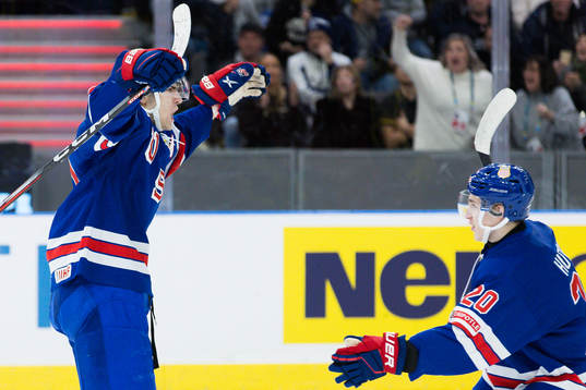 Cutter Gauthier of USA celebrates the 3-2 goal