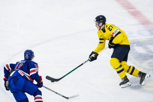 Oskar Pettersson of Sweden