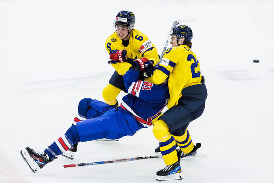 Anton Johansson and Liam Öhgren of Sweden against Jimmy