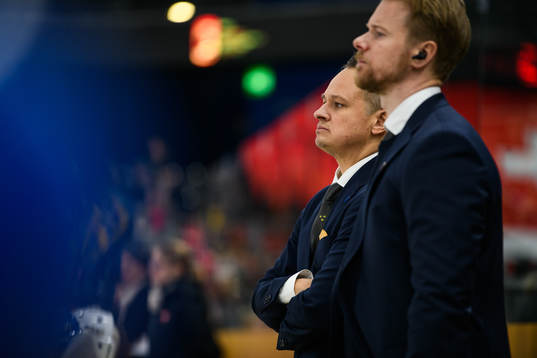 Head coach Andreas Karlsson and Goalkeeper coach Johan