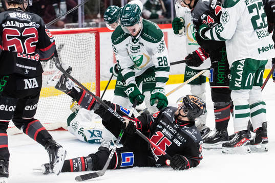 Färjestads Mattias Göransson och Örebros Filip Berglund