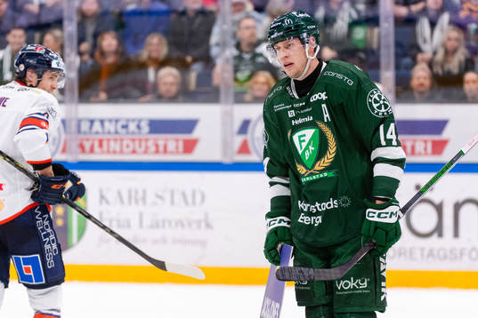 Färjestads Victor Ejdsell jublar