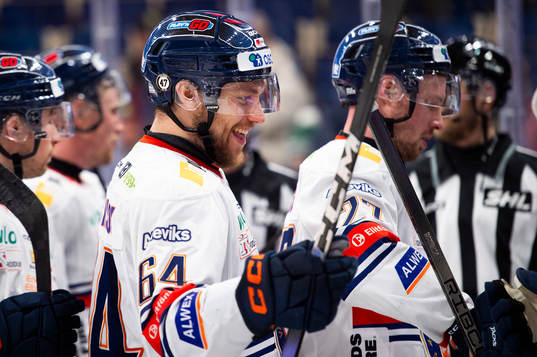 Växjös Eric Martinsson jublar