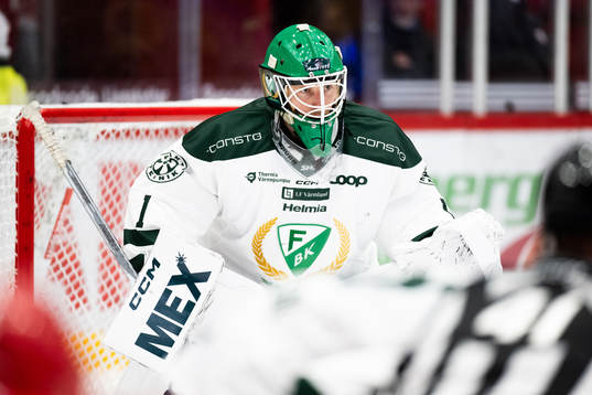 Färjestads målvakt Victor Brattström