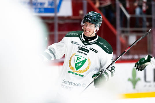 Färjestads Mattias Göransson jublar