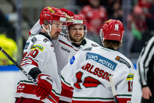 MoDos Pontus Näsén jublar