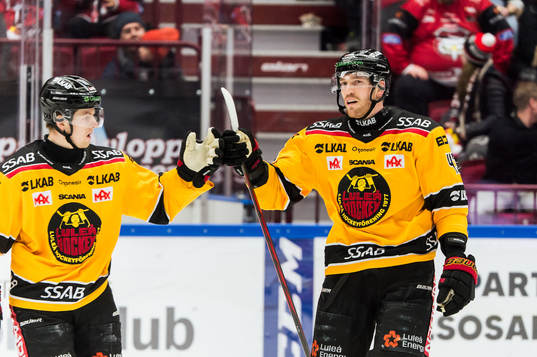 Luleås Oscar Eklind jublar