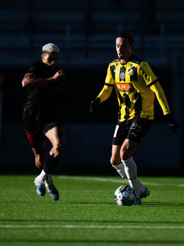 Midtjyllands Jose Carlos Juninho och Häckens Amor Layouni