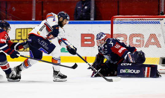 Mål 1-2 av Växjös Tobias Rieder förbi Linköpings