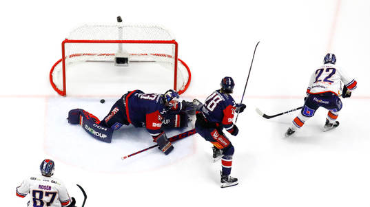 Mål 1-2 av Växjös Tobias Rieder förbi Linköpings