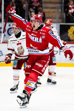 Timrås Sebastian Hartmann jublar