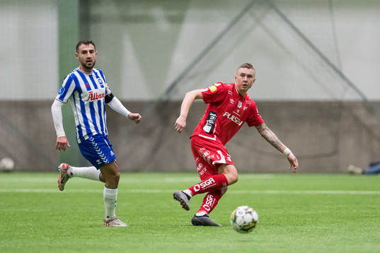 Odenses Bashkim Kadrii och Elfsborgs Sebastian Holmén