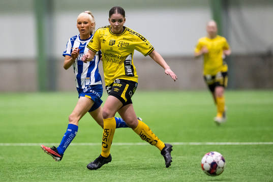 IFK Göteborgs Leia Molund och Elfsborgs Jennifer Brinck