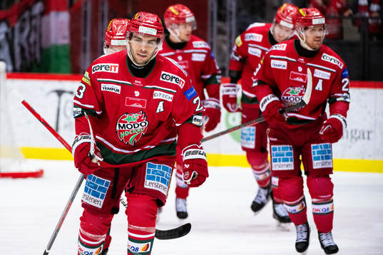 MoDos Josh Dickinson jublar