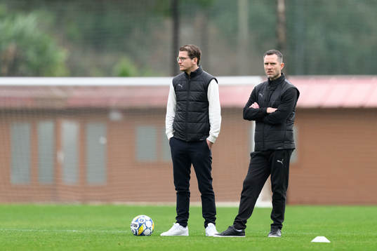 Häckens spelarscout Erik Friberg och sportchef Martin