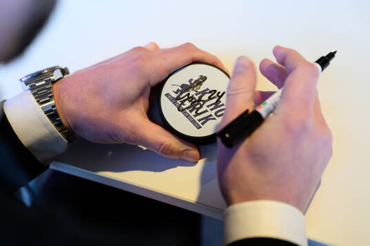 Den tidigare HV71-spelaren Erik Christensen skriver