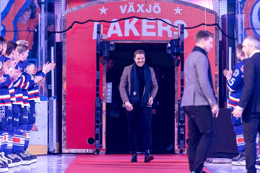 Den tidigare Växjöspelaren Erik Josefsson före