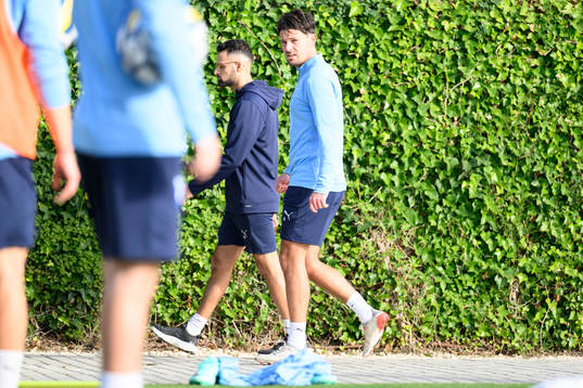 Malmö FFs fysioterapeut Roem Muftee och Stefano Vecchia