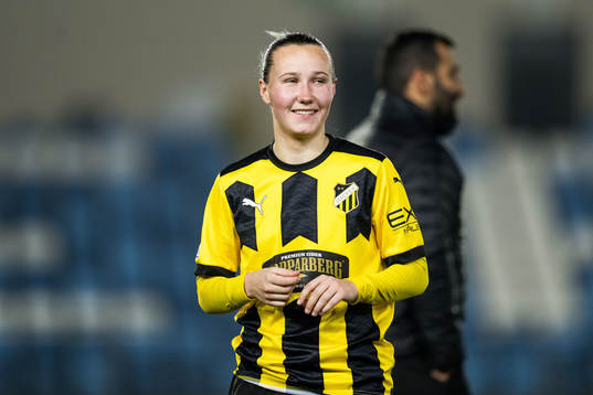 Marika Bergman Lundin of Häcken celebrates