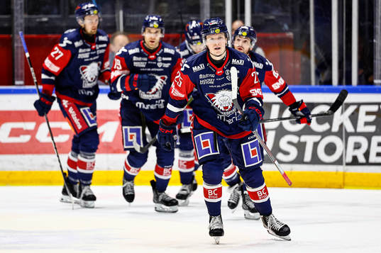 Linköpings Filip Bystedt jublar