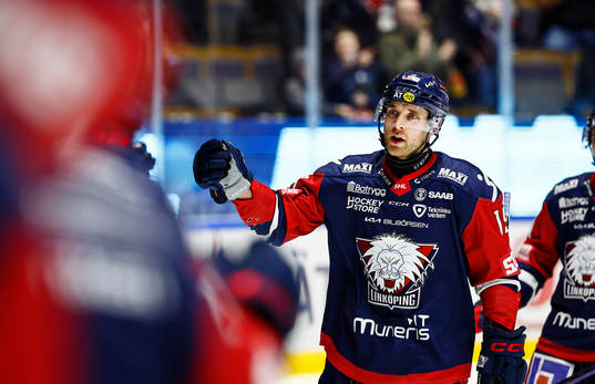 Linköpings Patrick Russell jublar