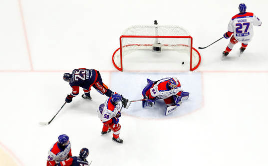 Mål 6-3 av Linköpings Filip Bystedt förbi Oskarshamns