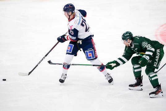 Linköpings Filip Bystedt och Färjestads Per Åslund