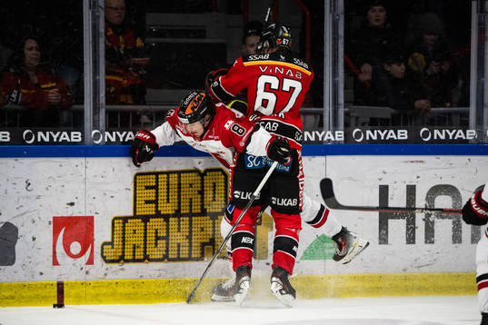 Örebros Samuel Johannesson och Luleås Linus Omark