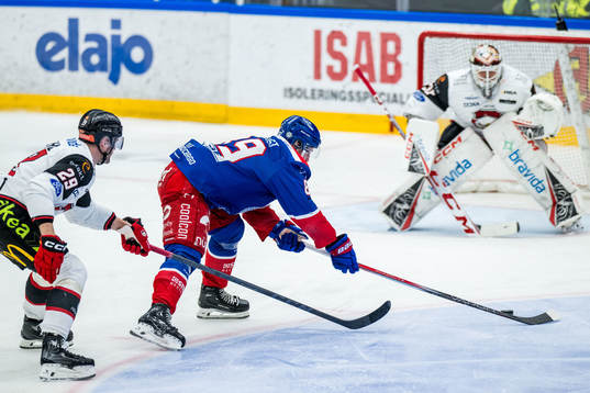 Malmö Redhawks Kim Rosdahl och Oskarshamns Patrik
