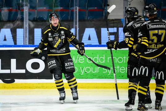 AIKs Richard Gynge jublar