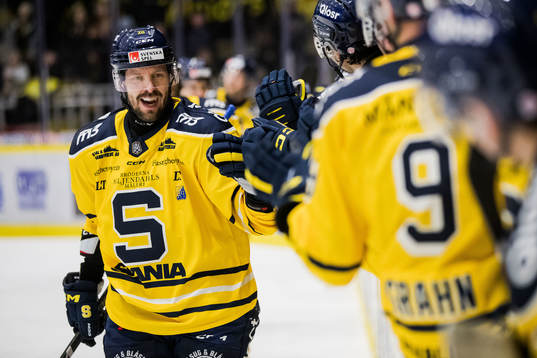 Södertäljes Marcus Eriksson jublar