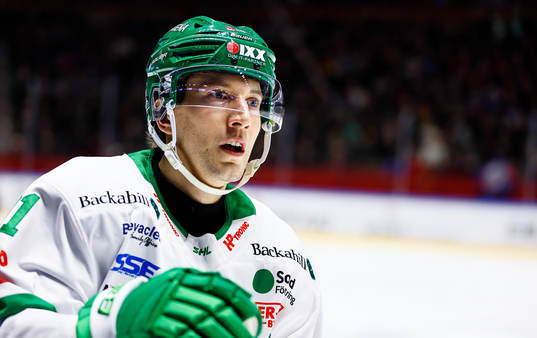 Rögles Adam Tambellini jublar