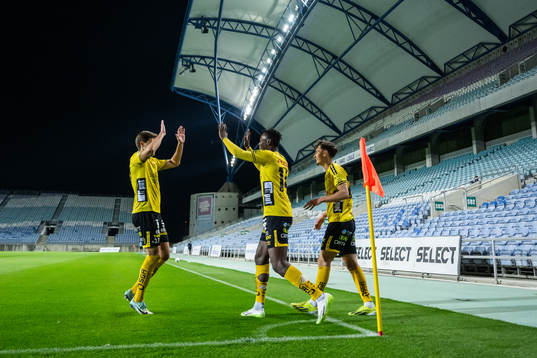 Besfort Zeneli, Jalal Abdullah and Camil Jebara of Elfsborg celebrate after 4-4