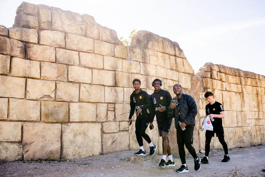 Chovanie Shakur Amatkarijo , Chisomnazu Chika Chidi och Richard Emeka Friday