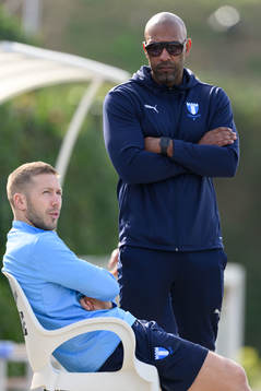 Malmö FFs Anton Tinnerholm och scout Jeffrey Aubynn