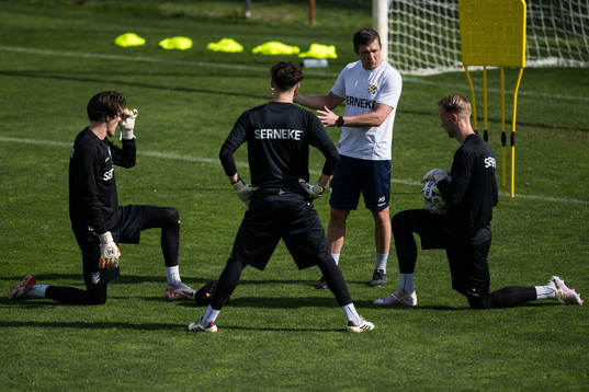 IFK Göteborgs målvakt Adam Benediktsson, målvakt Elis