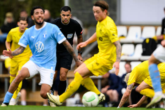Referee Rohit Saggi