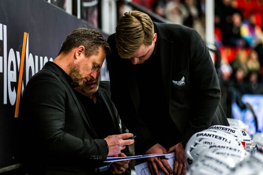 Västerås tränare Karl Helmersson